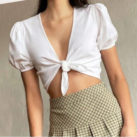 Sunday best aritzia tie up cropped top puff sleeve  M - Picture 6 of 6